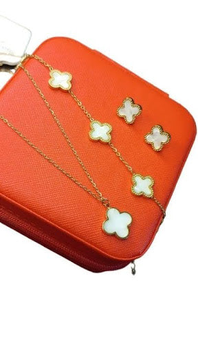 Gold Plated Clover Jewelry Set – Necklace, Bracelet & Earrings for Women in Pakistan